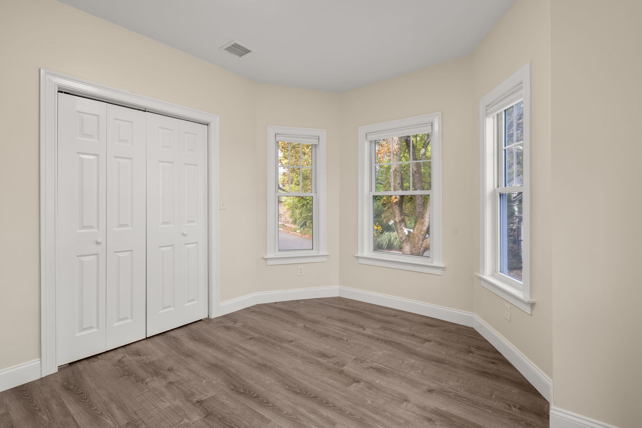 22 Oakland Street # B