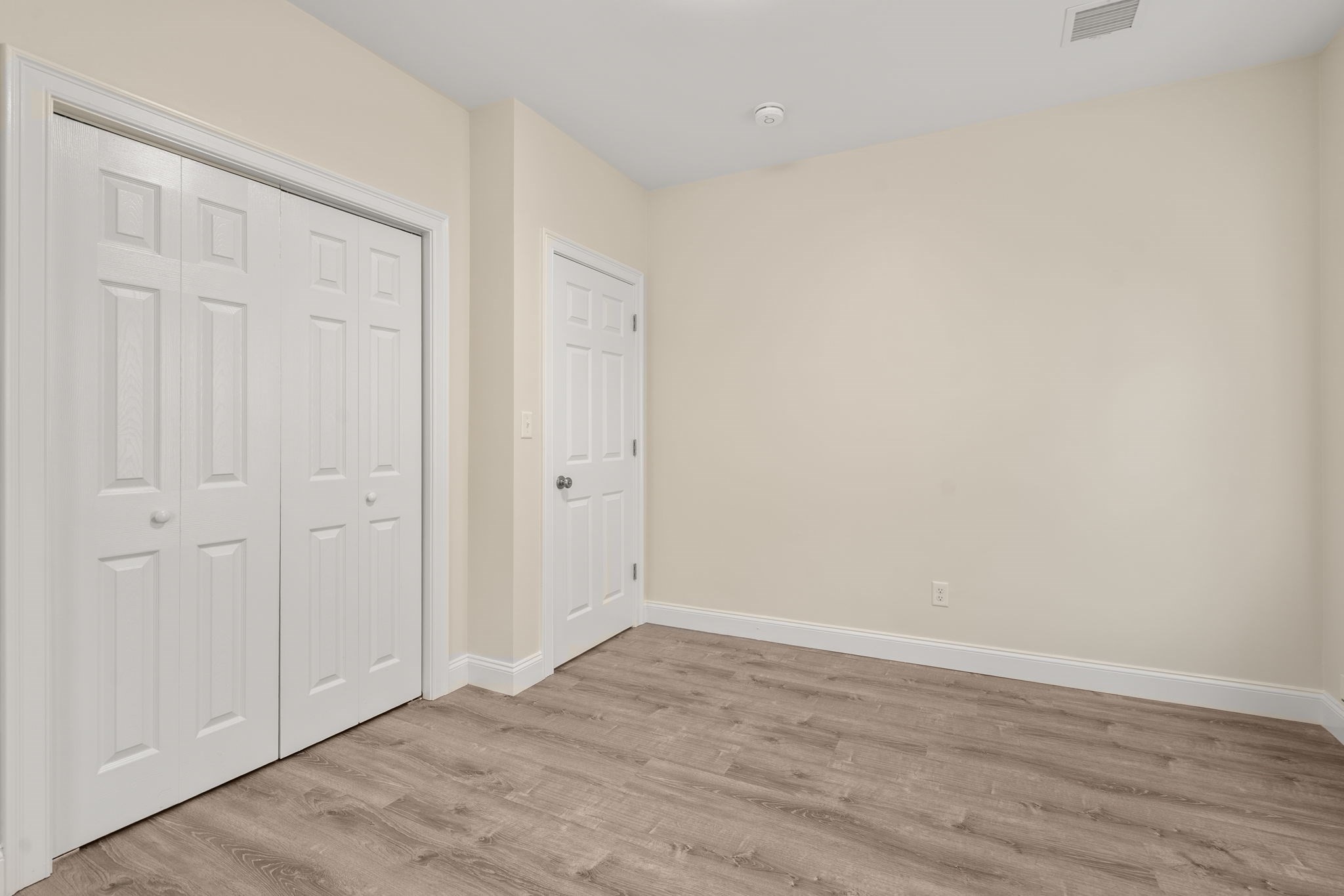 22 Oakland Street # B