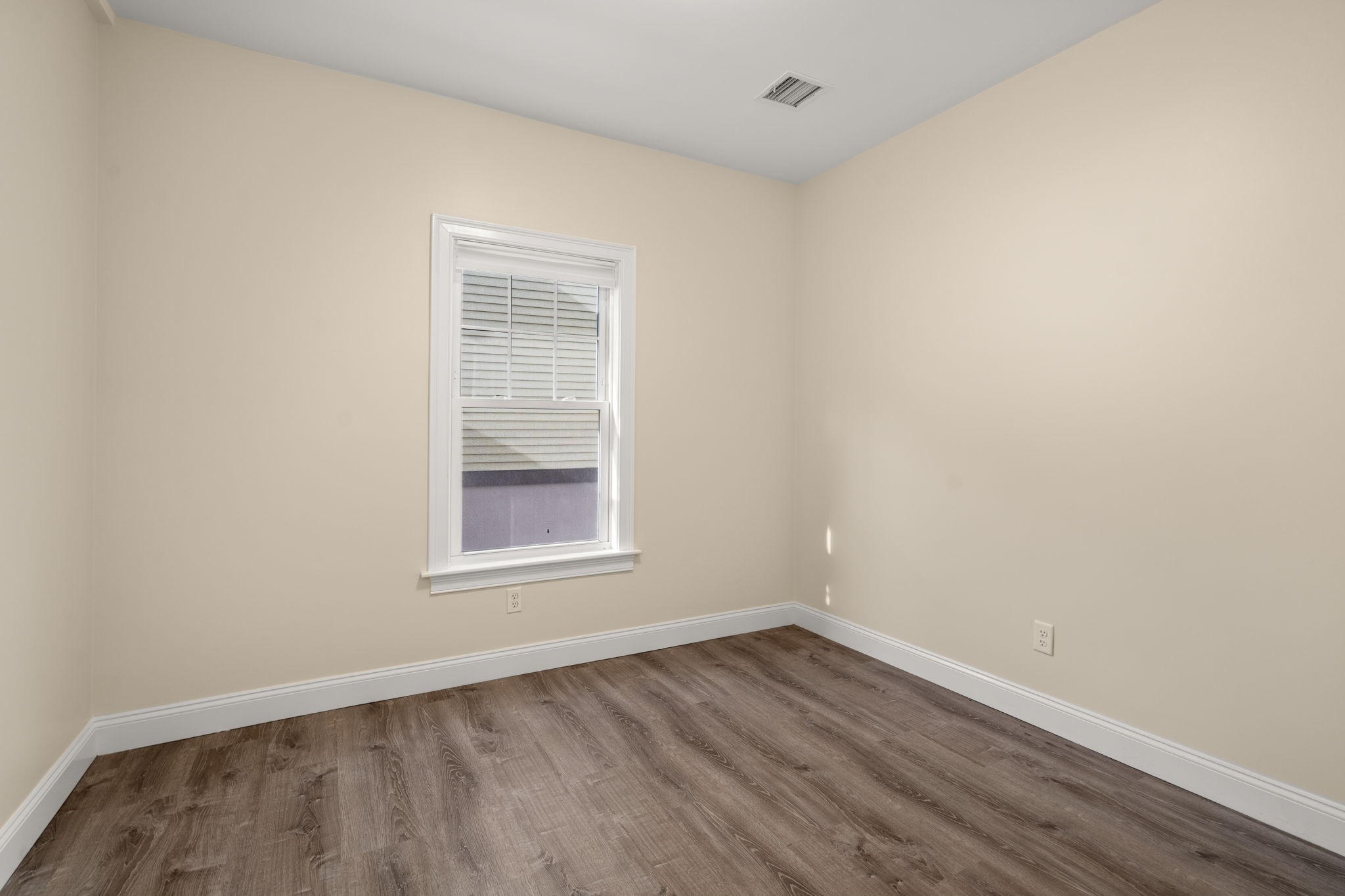 22 Oakland Street # B