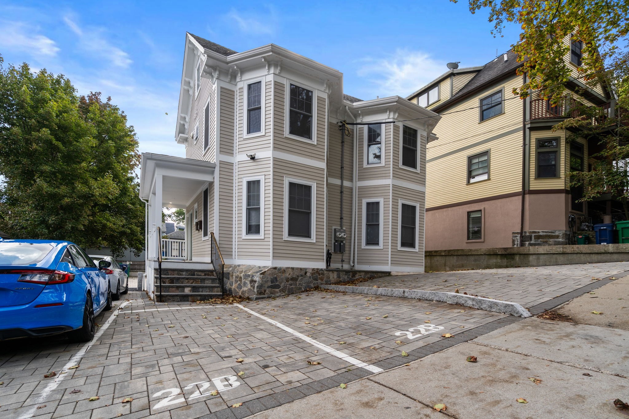 22 Oakland Street # B