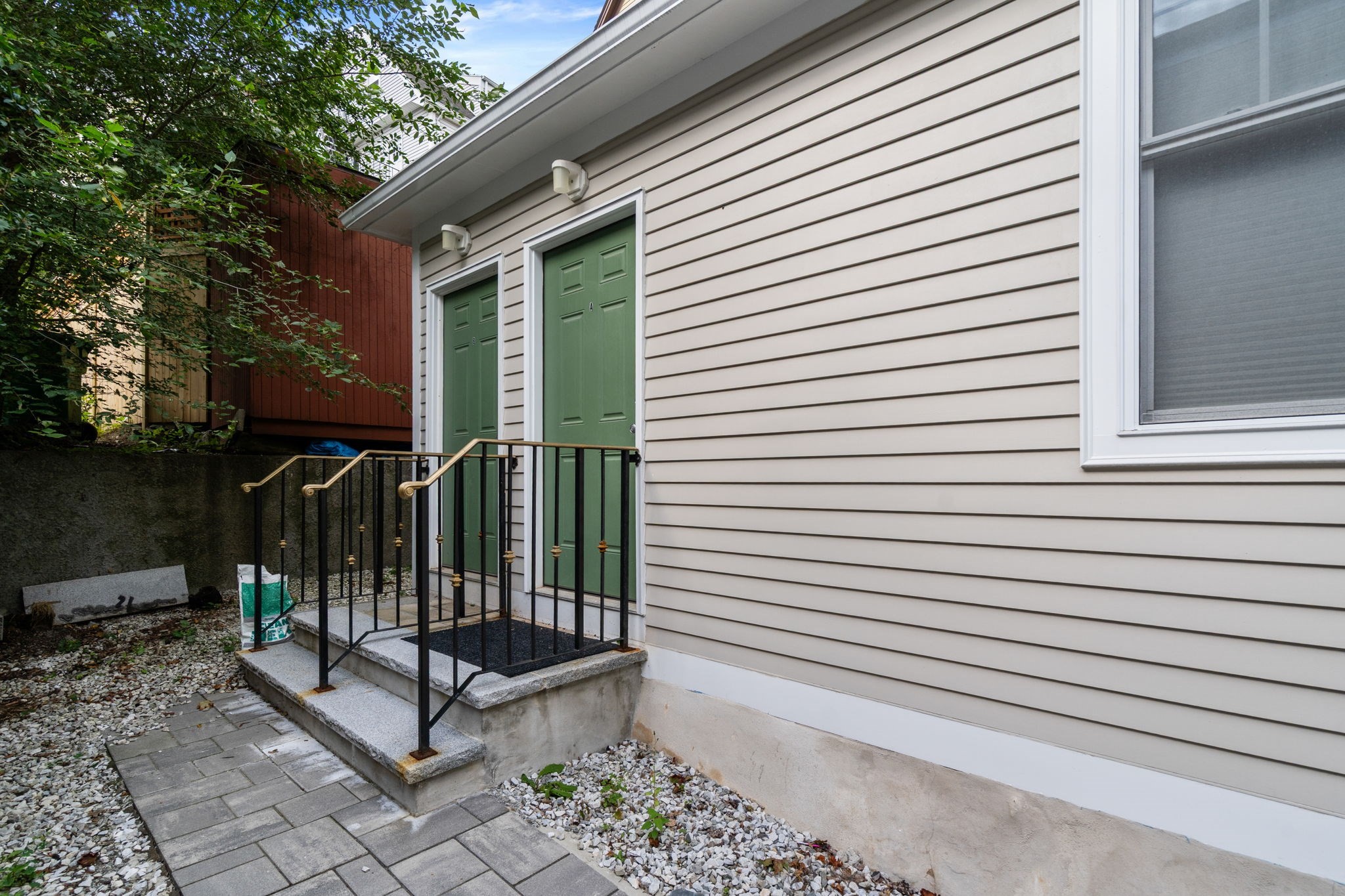 22 Oakland Street # B