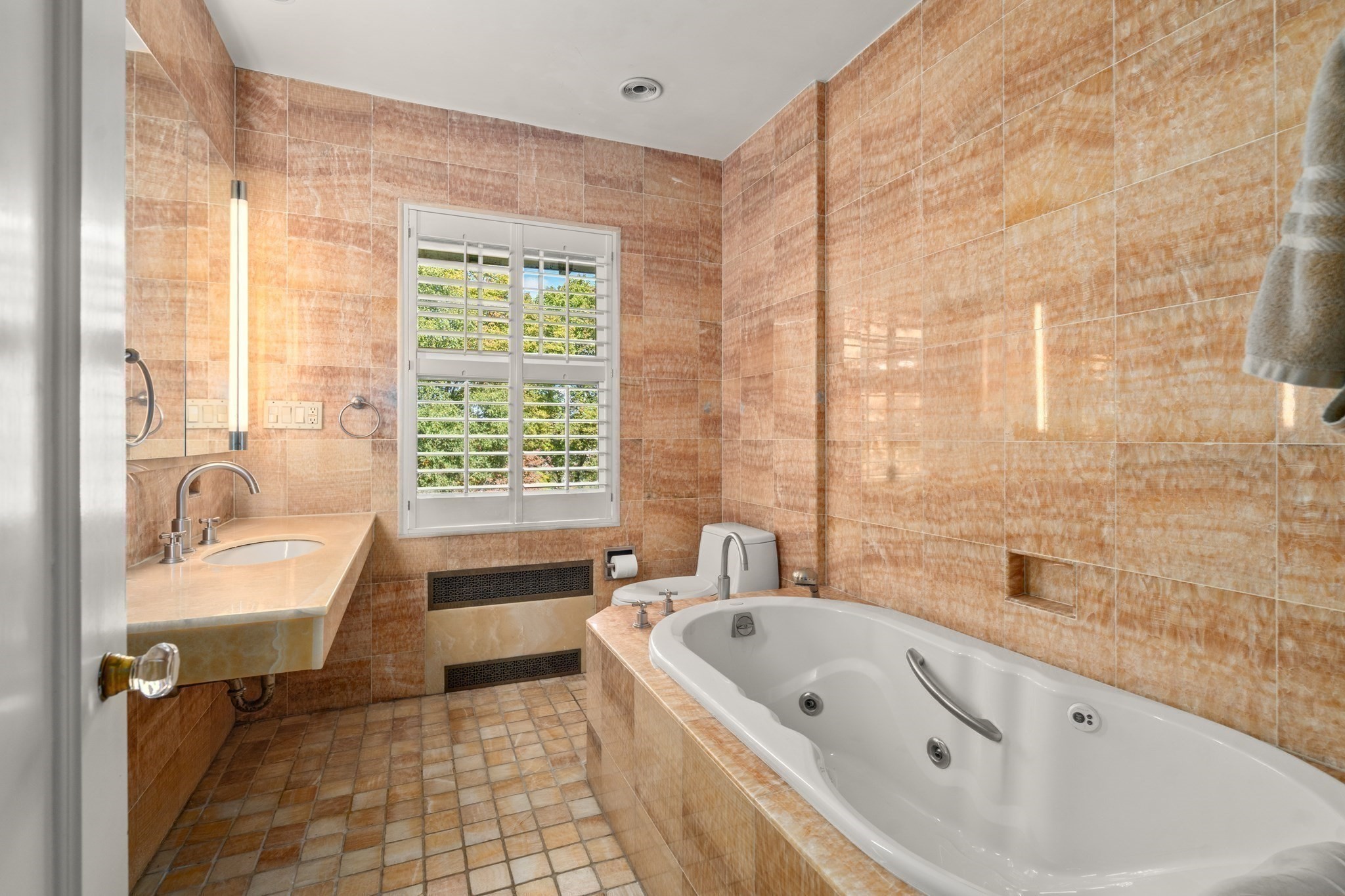 41 Montvale Rd