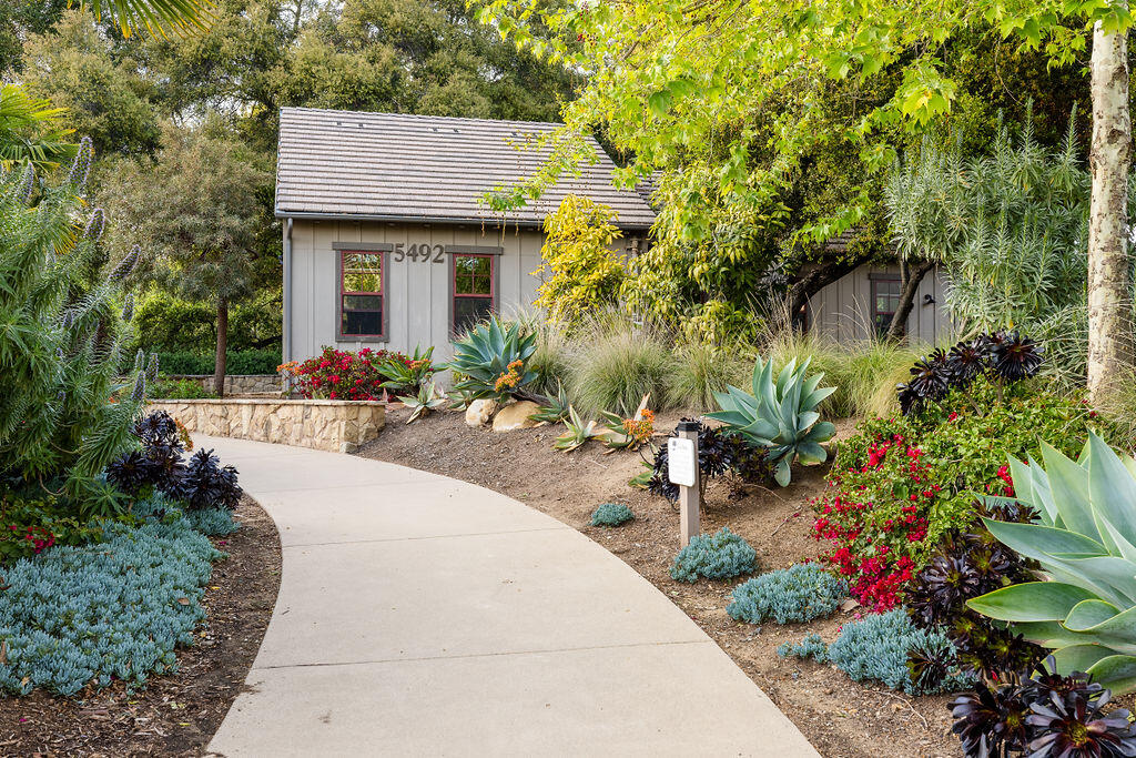 5459 Tree Farm Lane