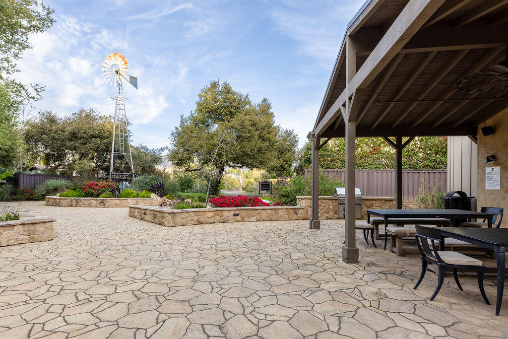 5459 Tree Farm Lane