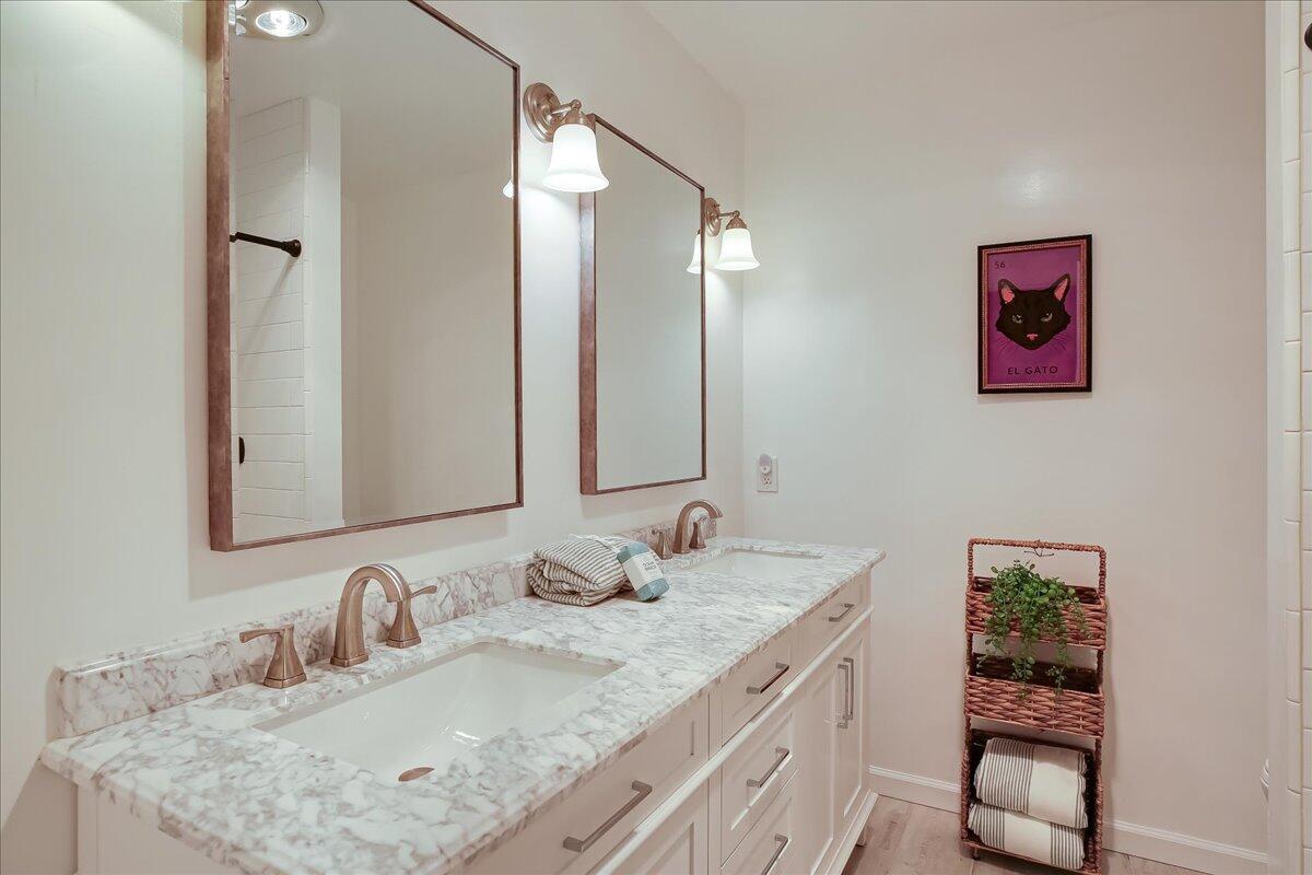 2253 Las Canoas Road