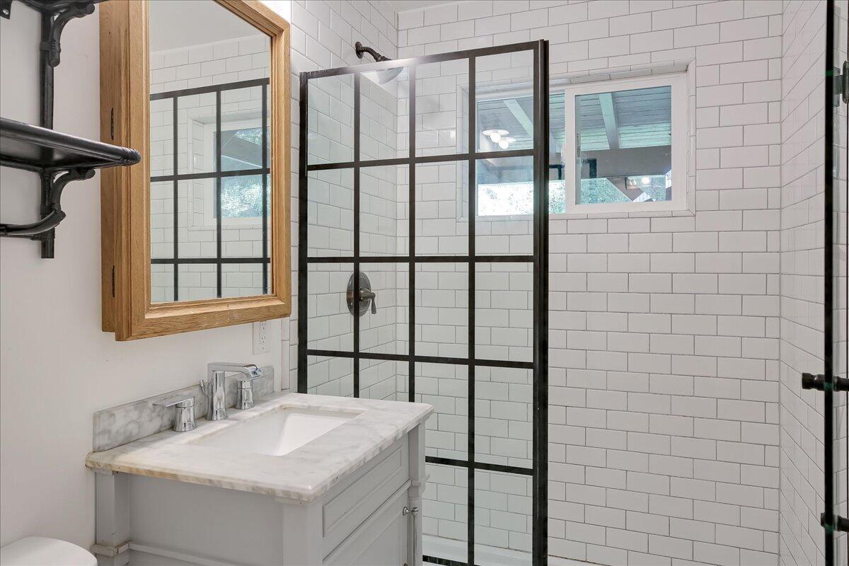 2253 Las Canoas Road