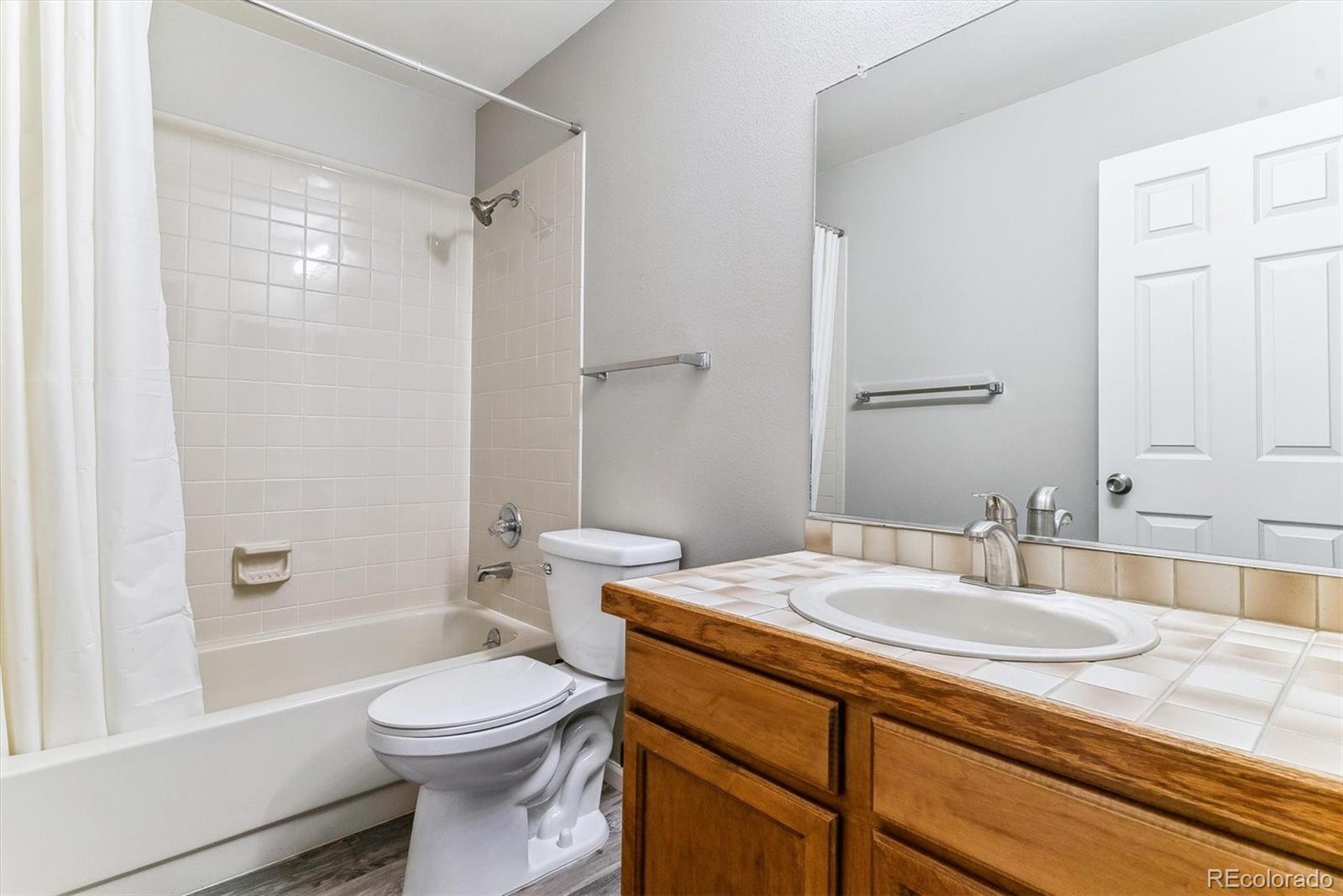 1550 S Syracuse Street