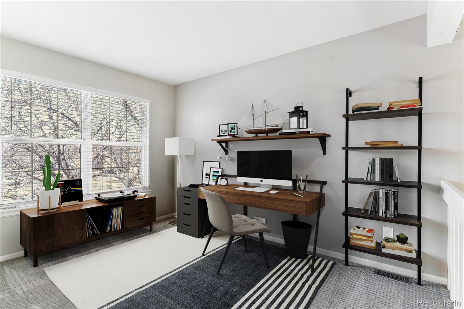 1550 S Syracuse Street