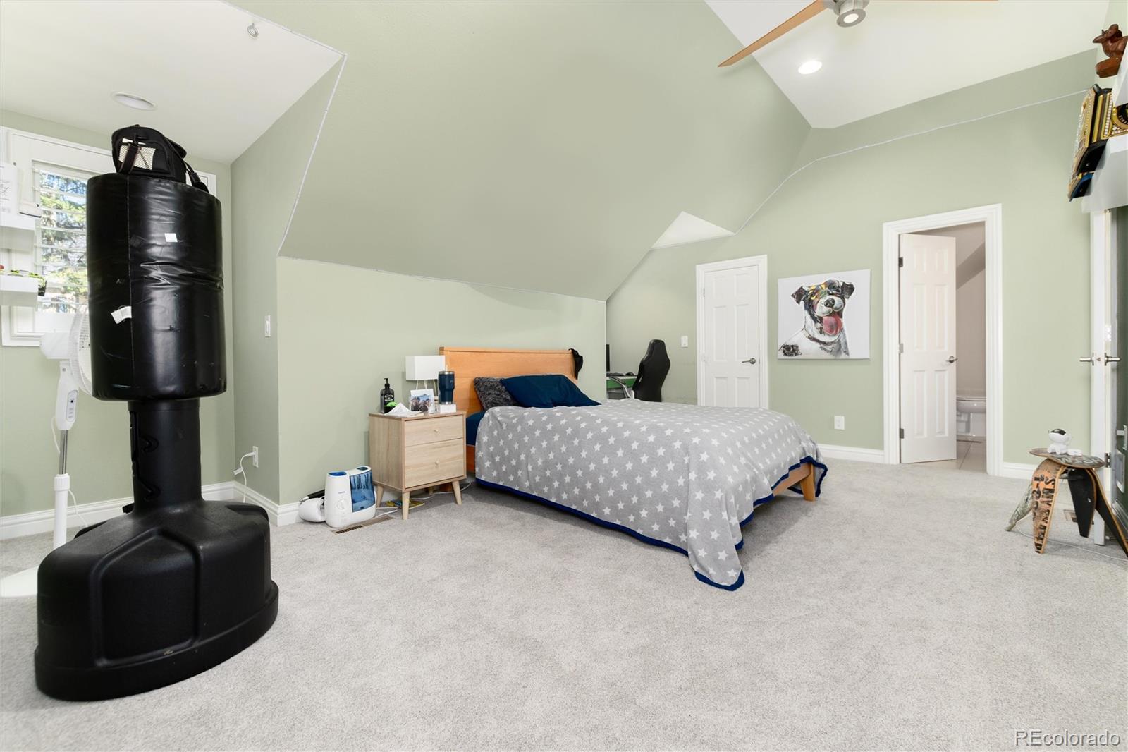 6343 E Stanford Avenue