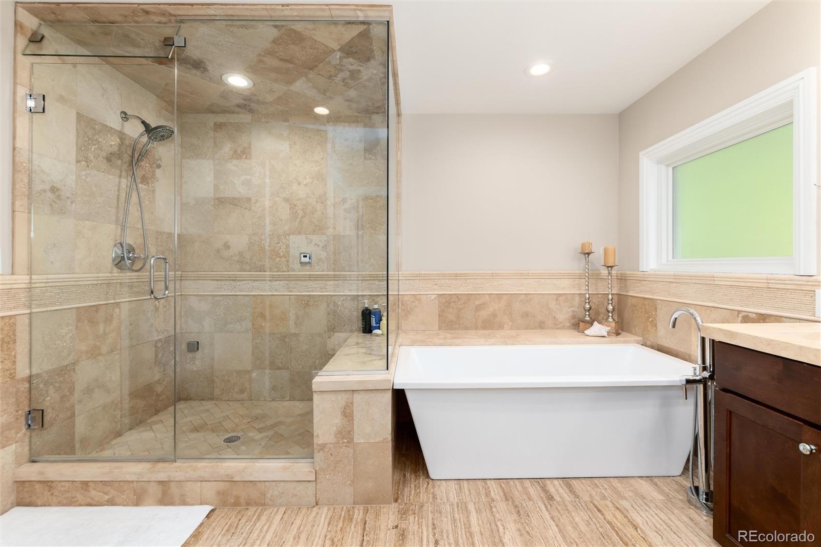 6343 E Stanford Avenue