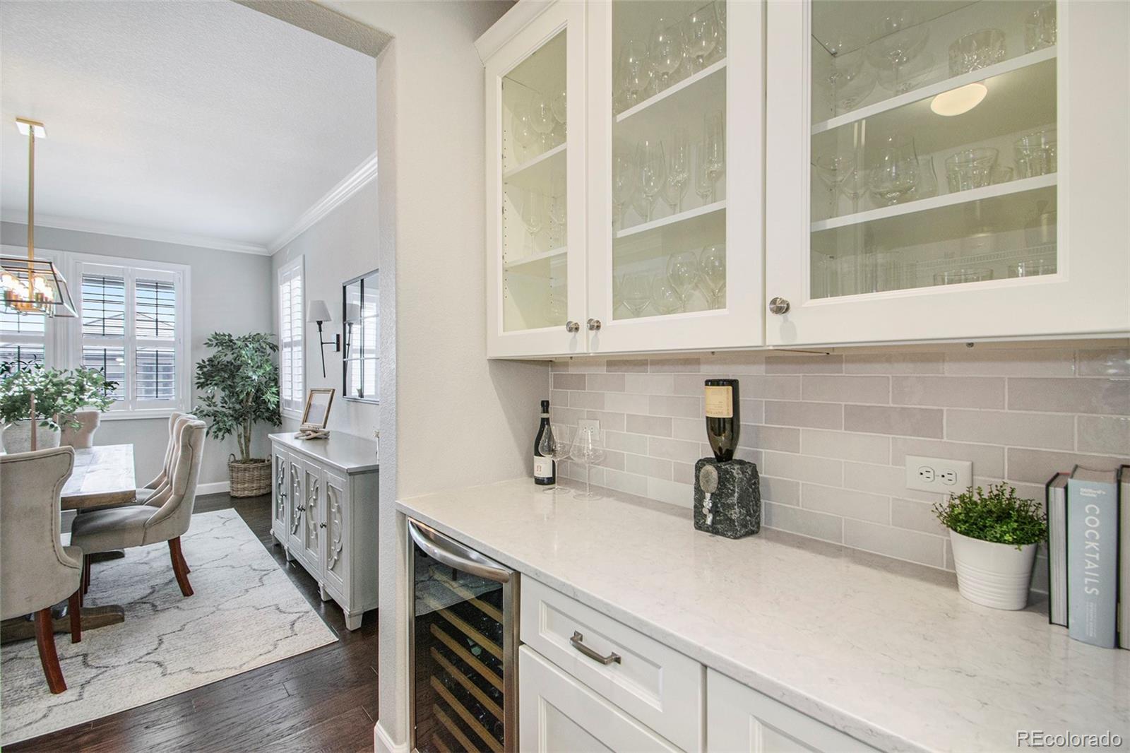 16200 Mount Oso Place