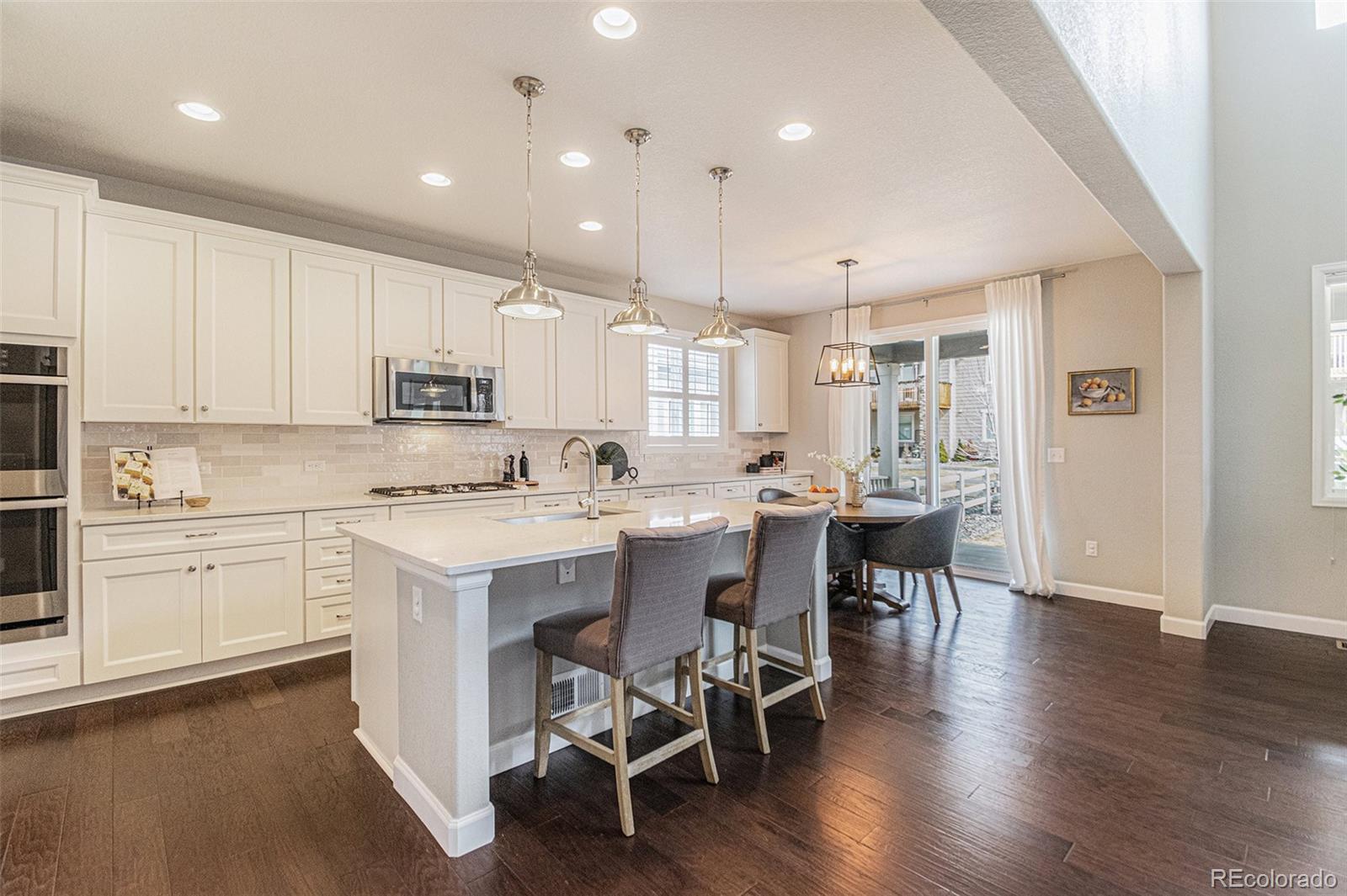 16200 Mount Oso Place