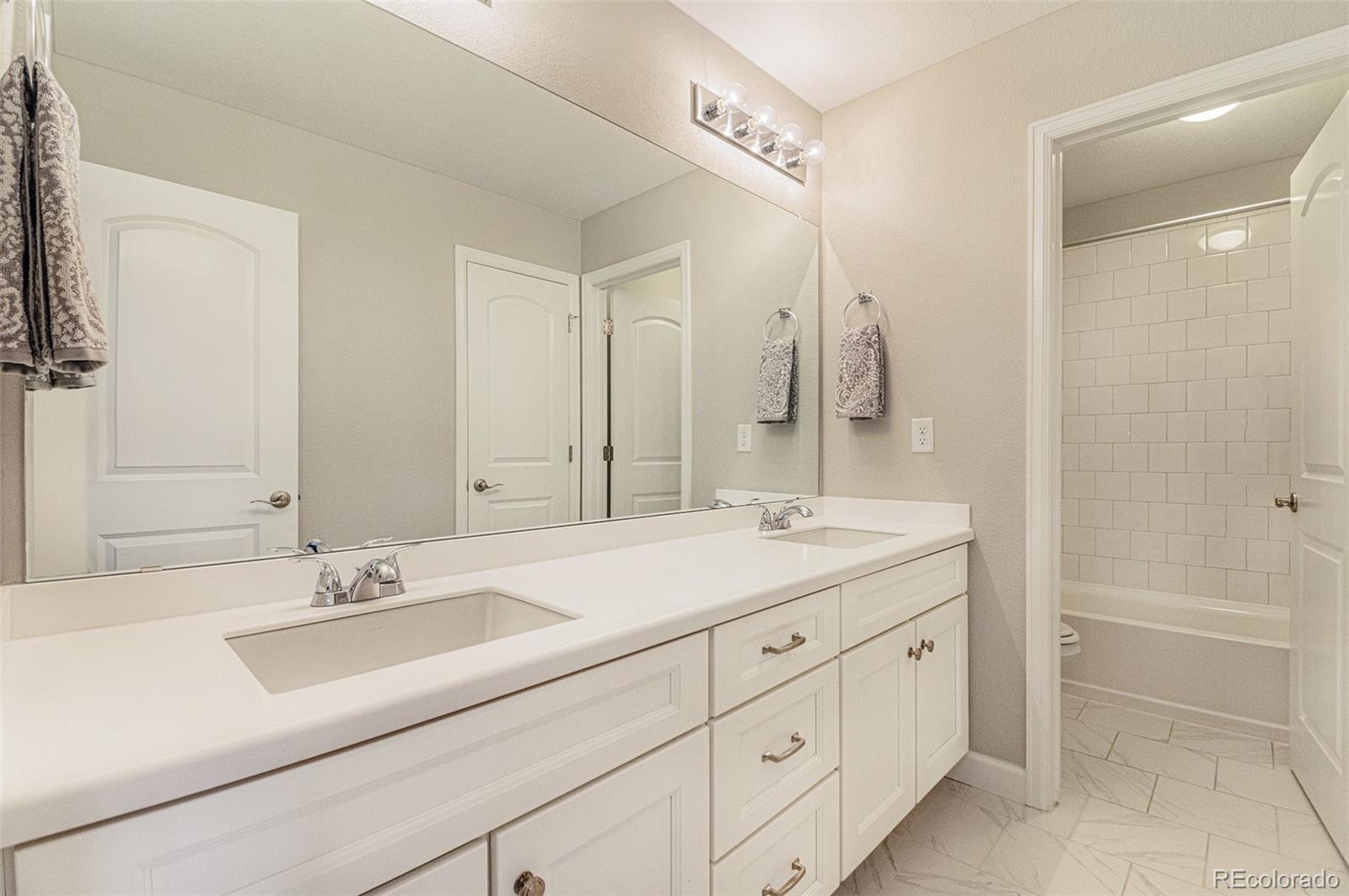 16200 Mount Oso Place