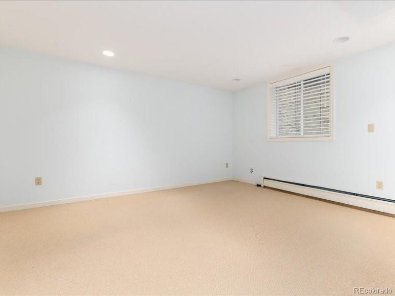 2552 E Alameda Avenue Unit: 16