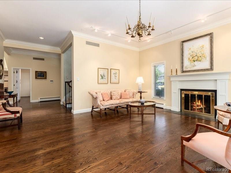 2552 E Alameda Avenue Unit: 16