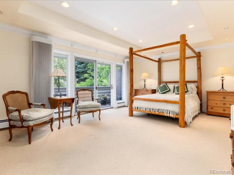 2552 E Alameda Avenue Unit: 16