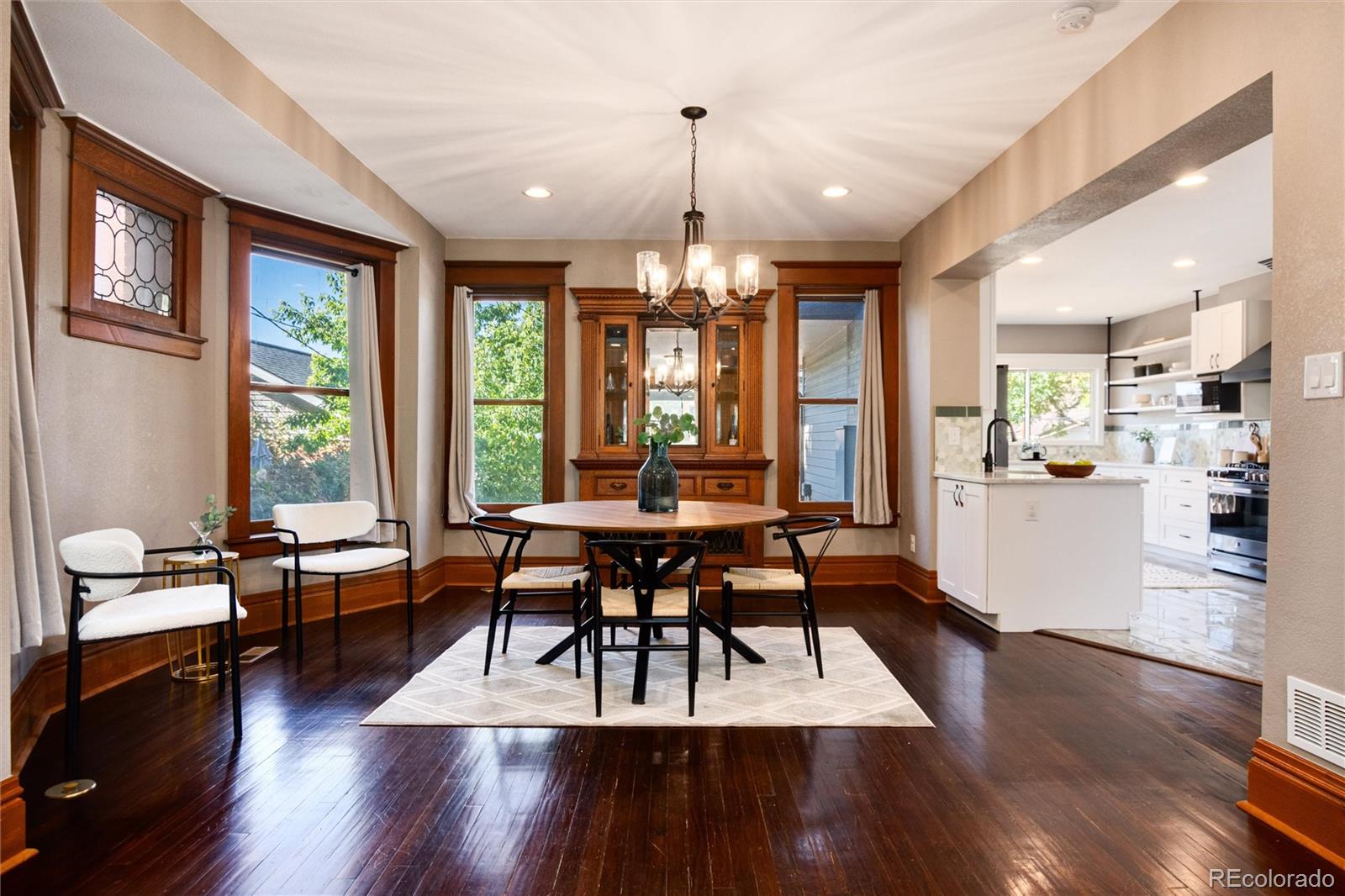 635 N Downing Street