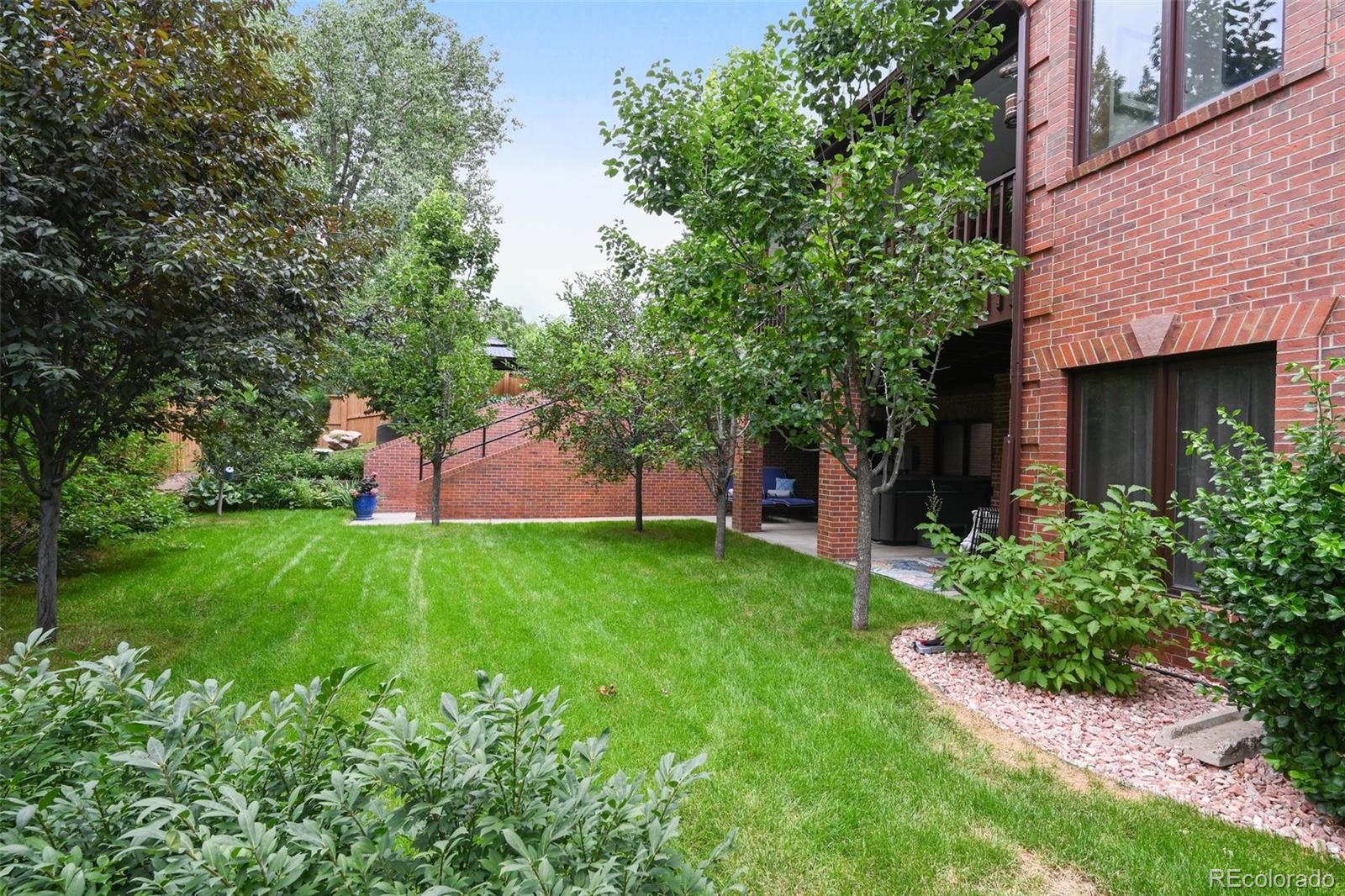 5475 S Laredo Street