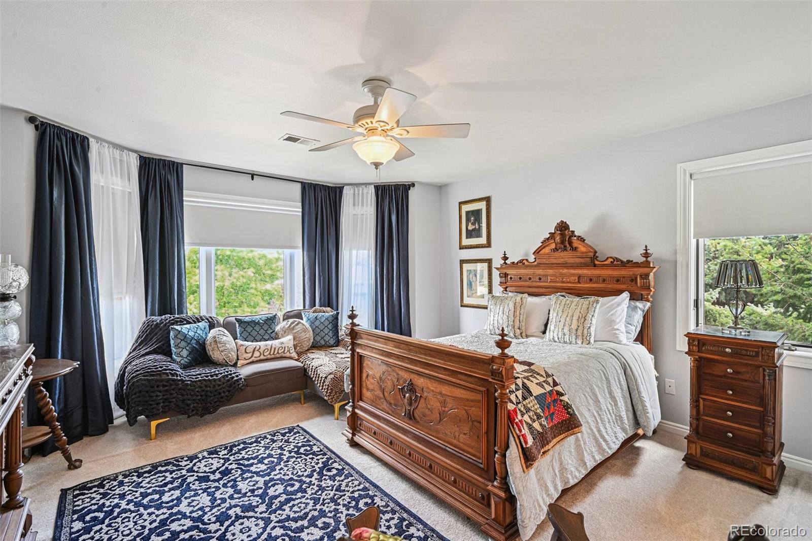 5475 S Laredo Street