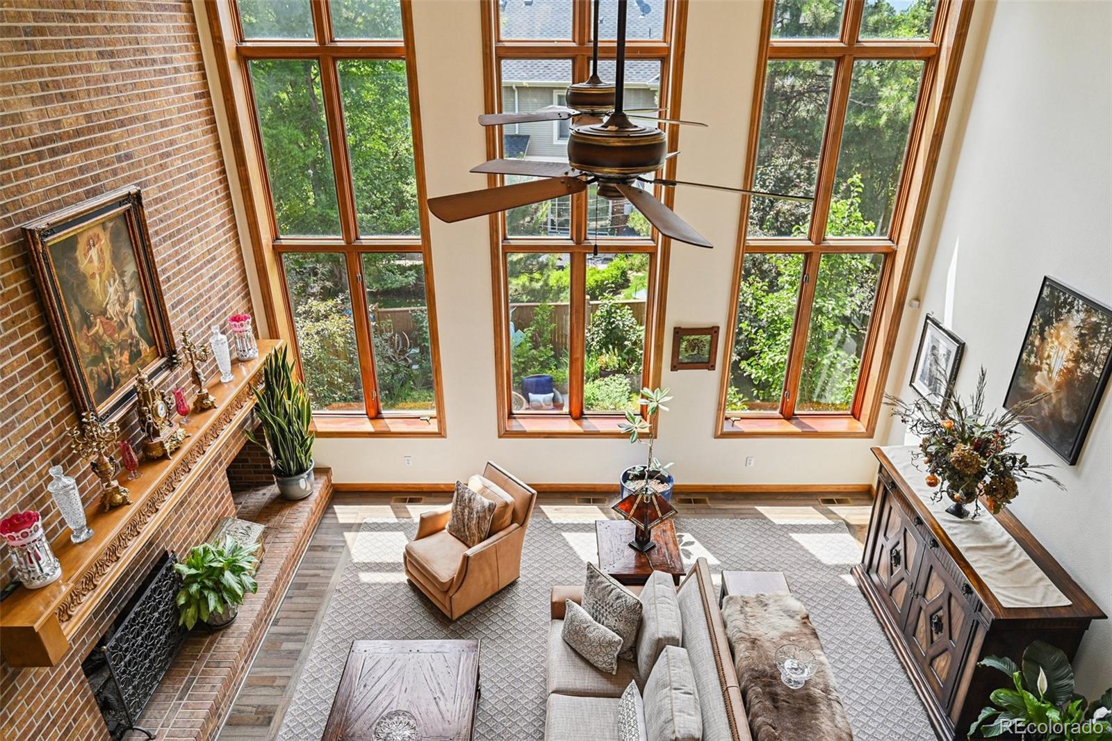 5475 S Laredo Street