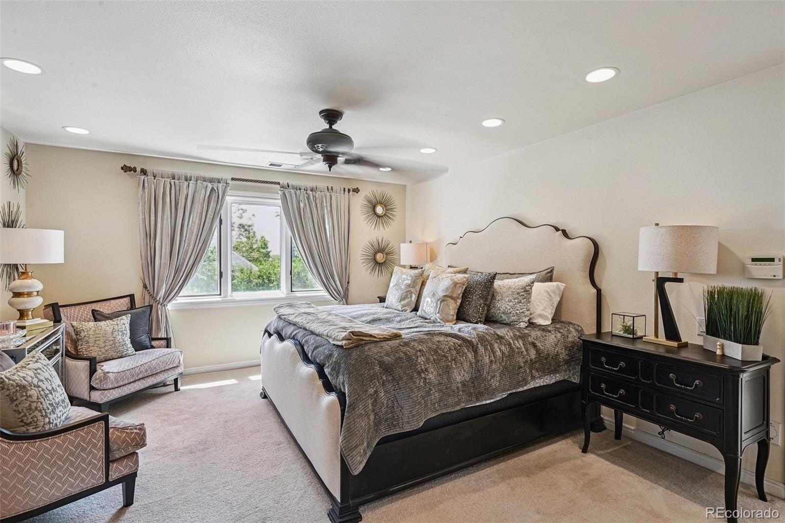 5475 S Laredo Street