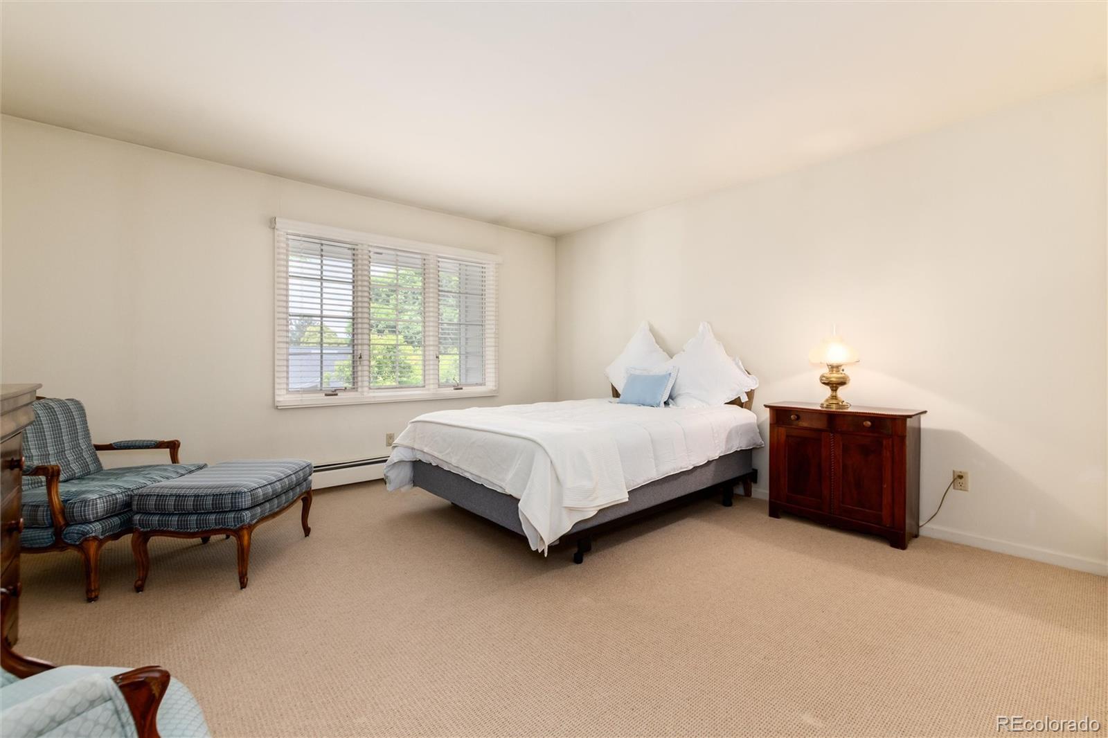 2552 E Alameda Avenue Unit: 16