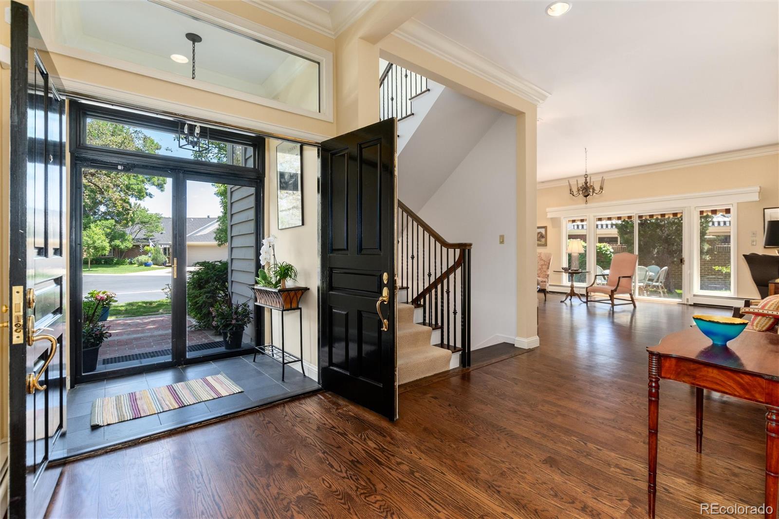 2552 E Alameda Avenue Unit: 16
