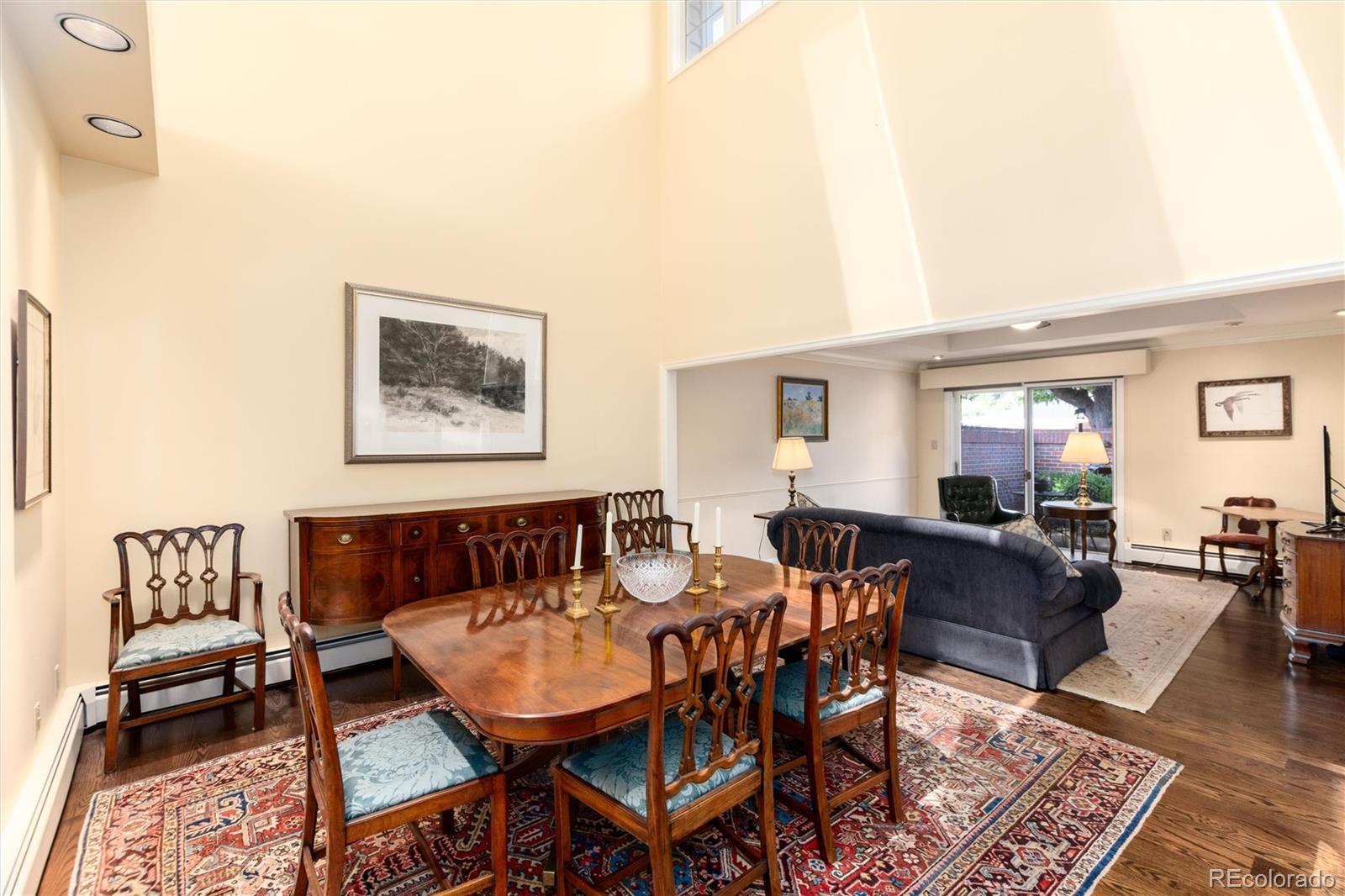 2552 E Alameda Avenue Unit: 16