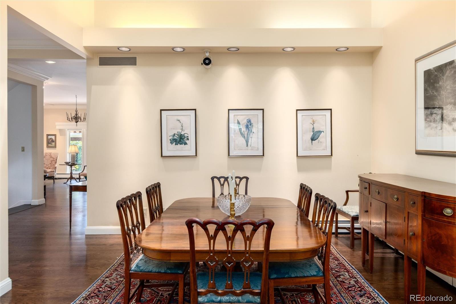 2552 E Alameda Avenue Unit: 16