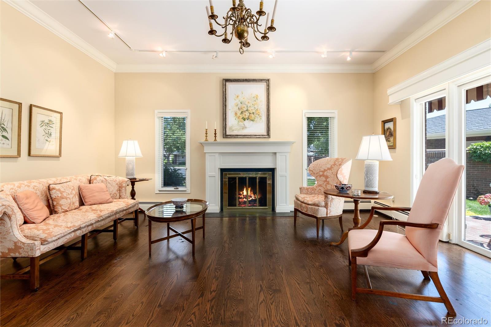 2552 E Alameda Avenue Unit: 16