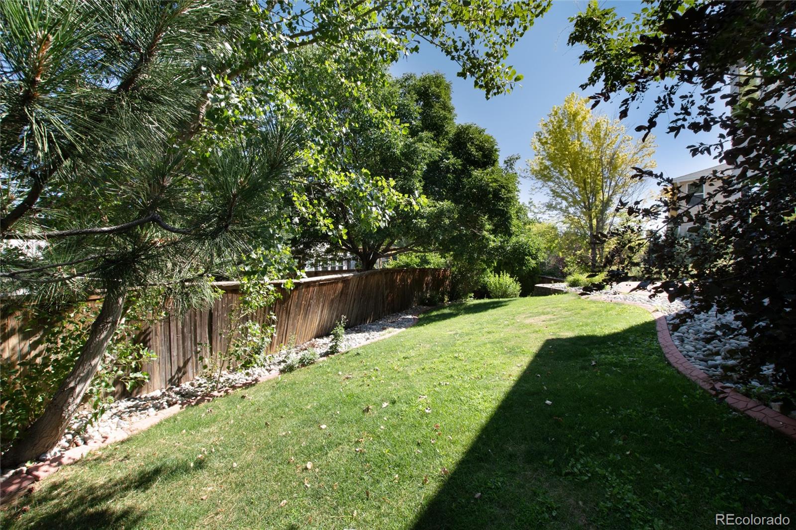 5731 Glenstone Drive