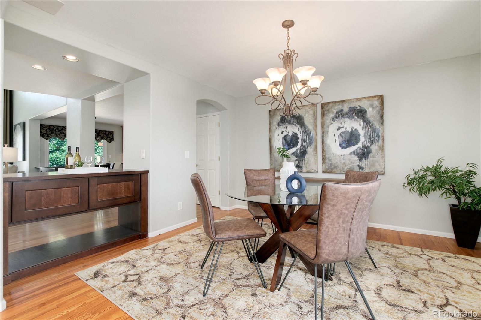 5731 Glenstone Drive