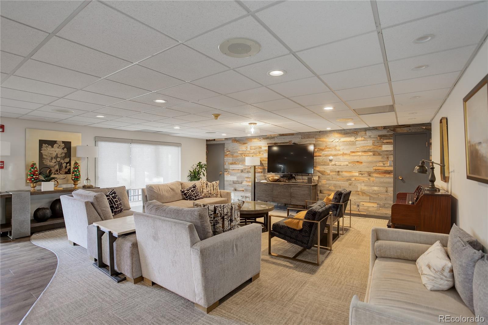 460 S Marion Parkway Unit: 1353