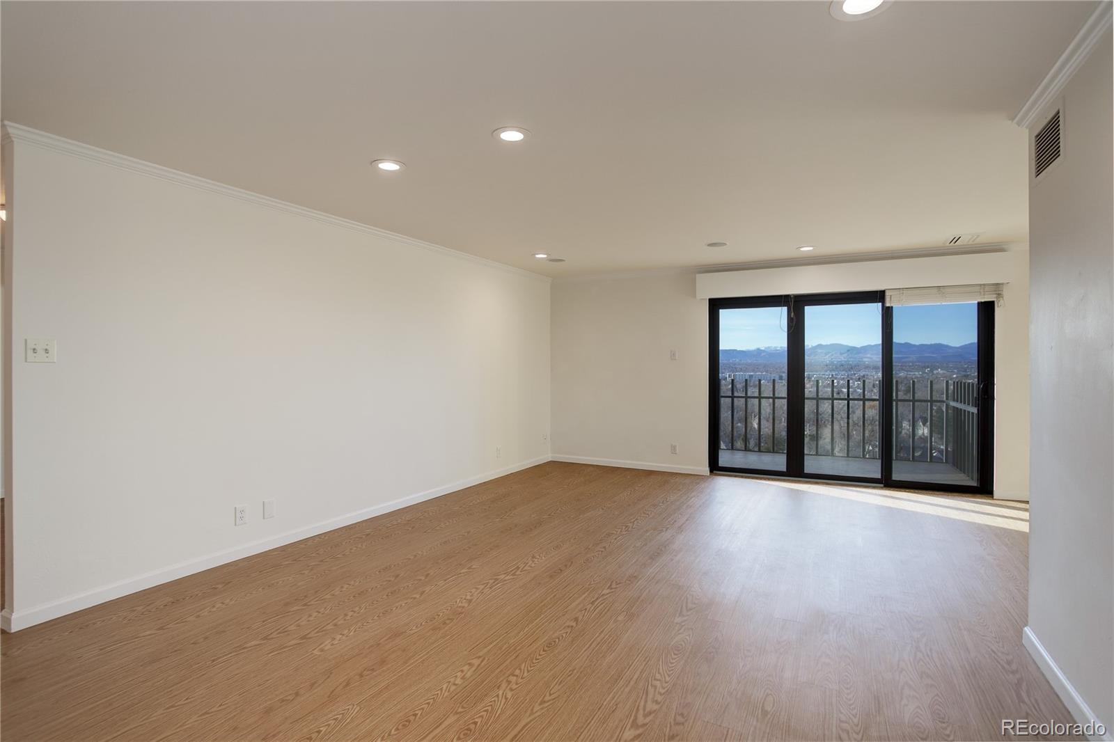 460 S Marion Parkway Unit: 1353