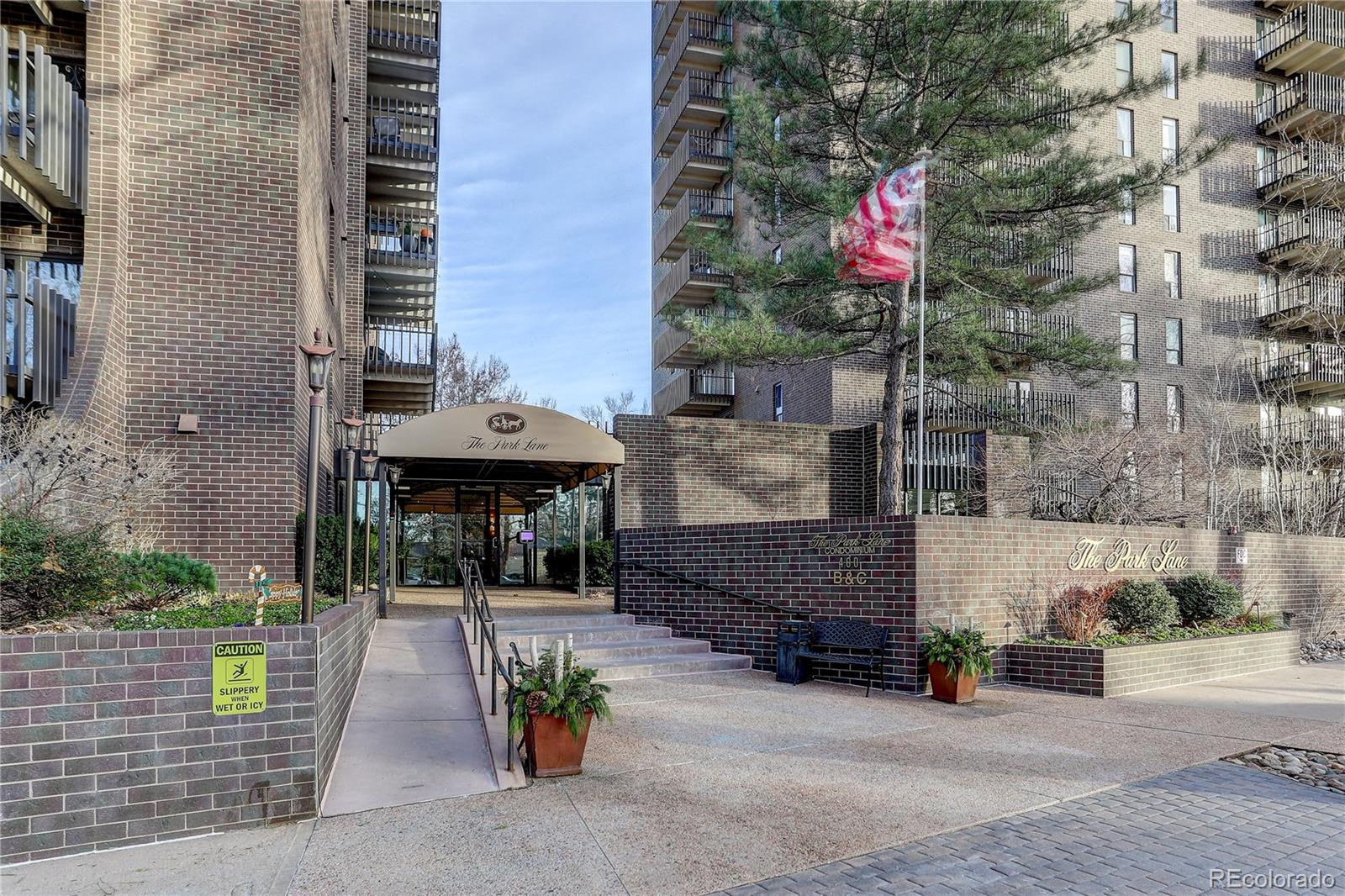 460 S Marion Parkway Unit: 1353