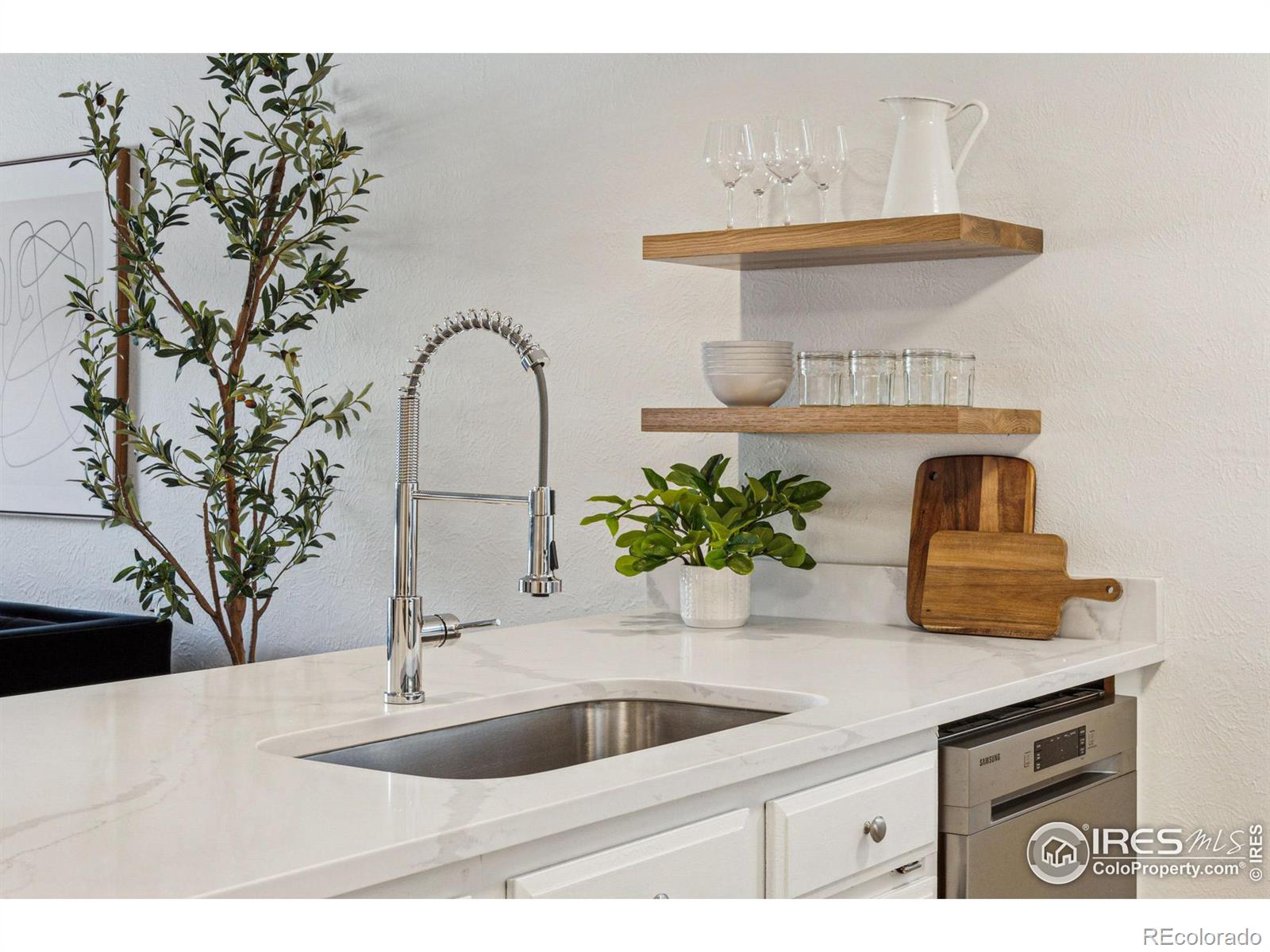 3393 Oneal Parkway Unit: 25