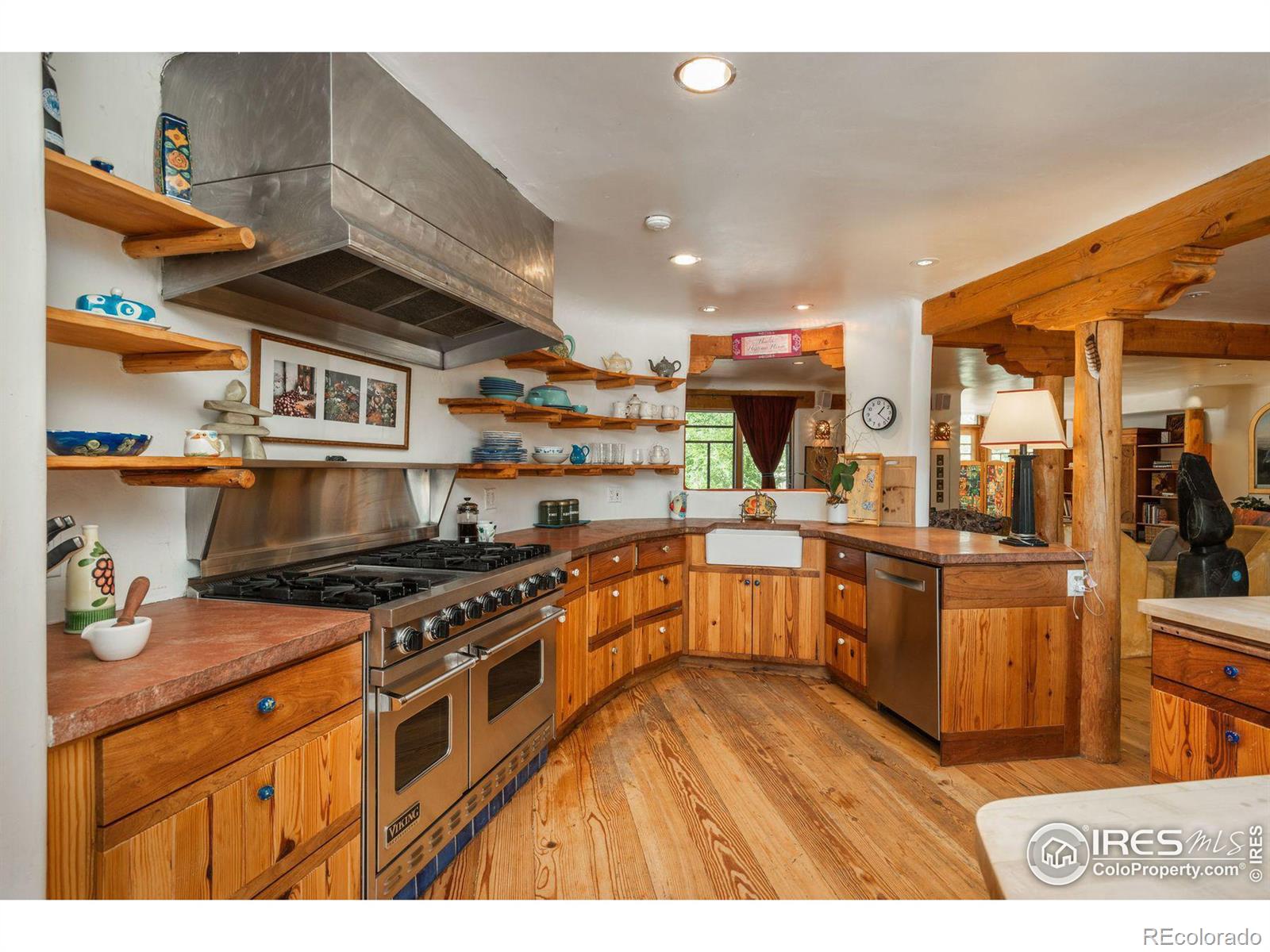 5280 S University Boulevard