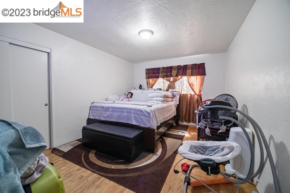 1629 Santa Clara Ave