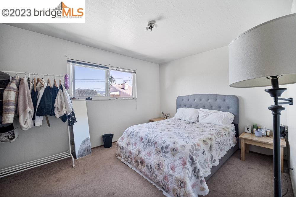 1629 Santa Clara Ave