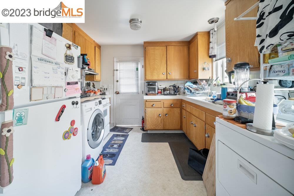 1629 Santa Clara Ave