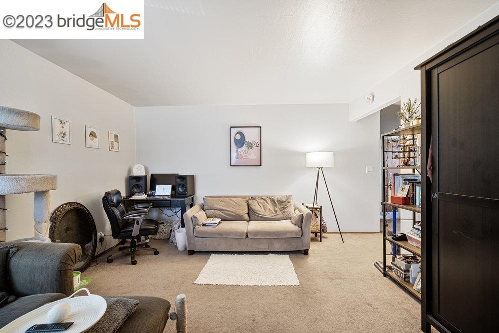 1629 Santa Clara Ave