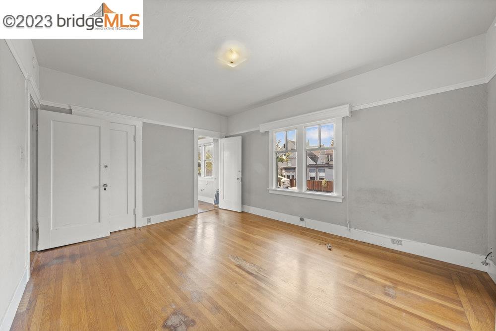 1629 Santa Clara Ave