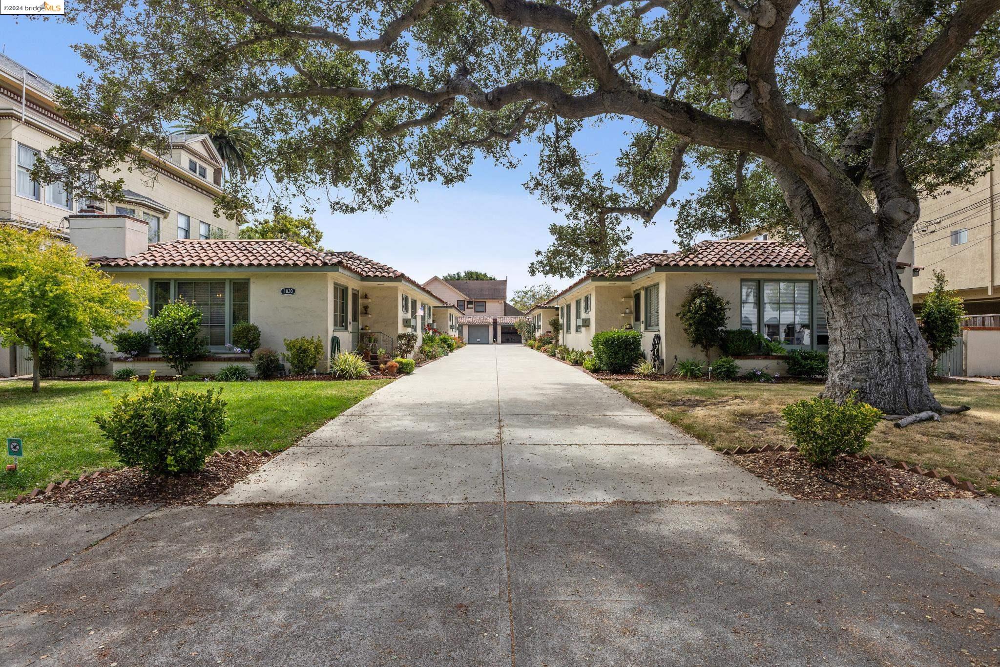 1826 Santa Clara Ave