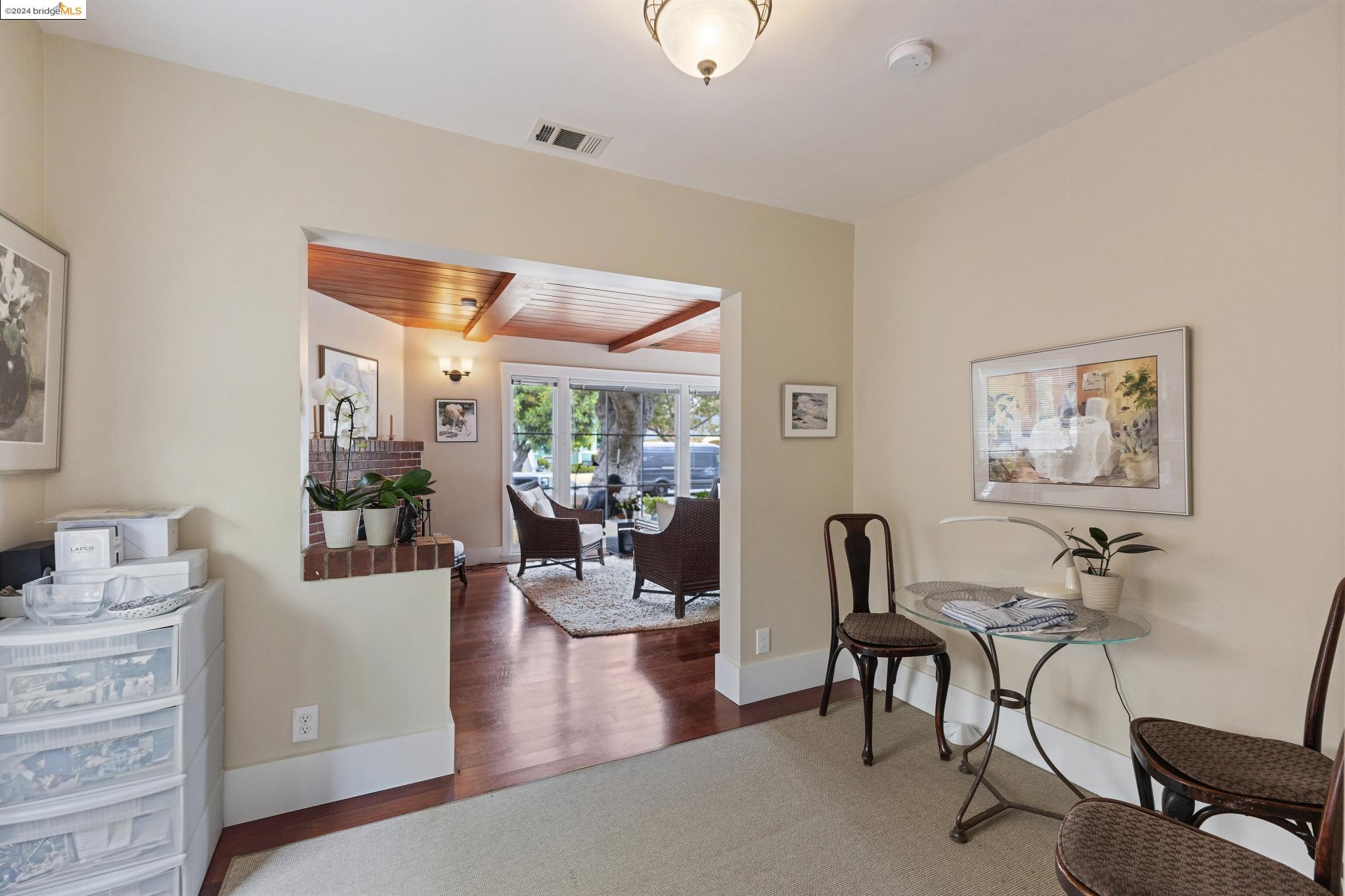 1826 Santa Clara Ave