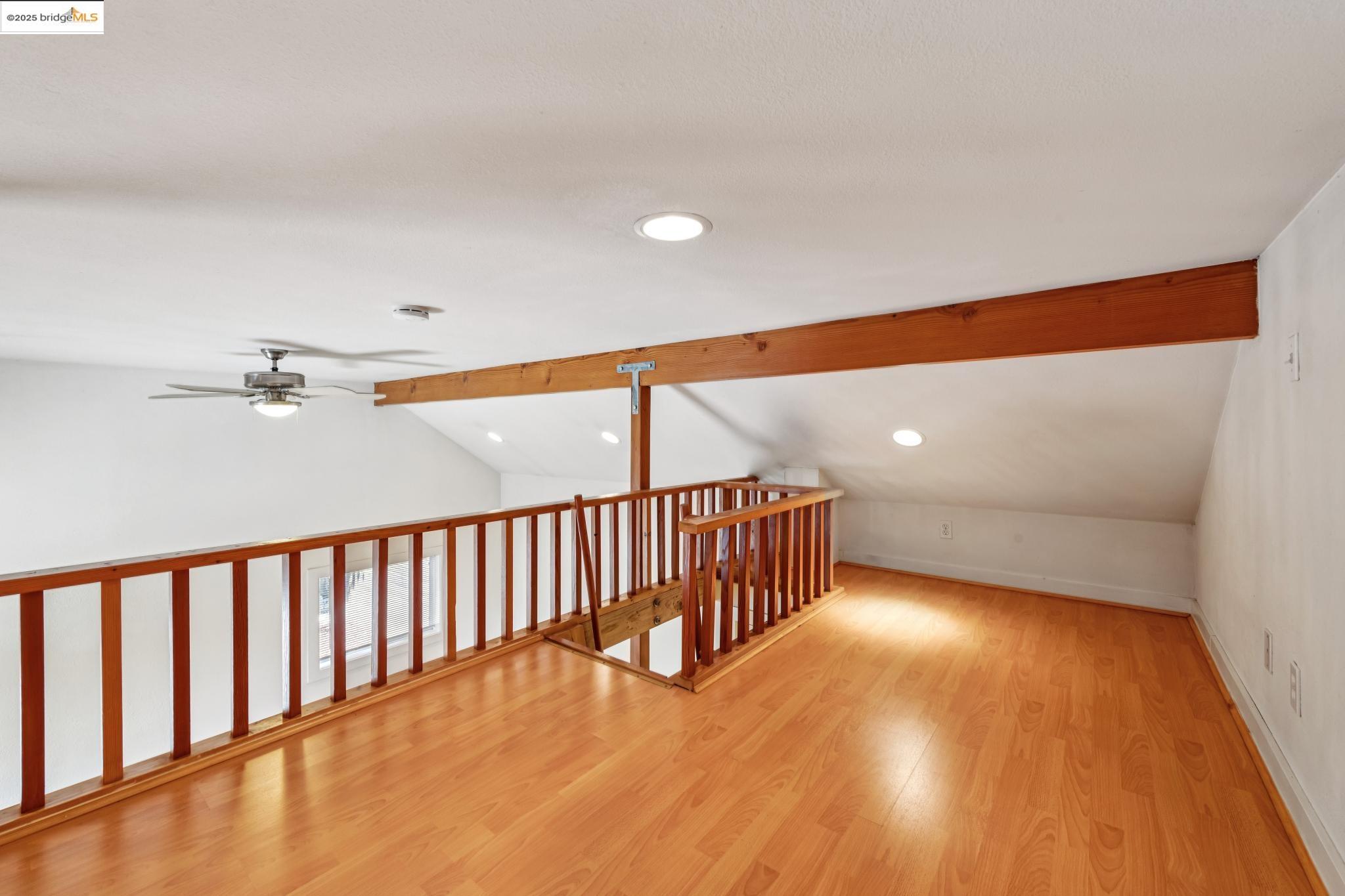 2714 Alcatraz Ave