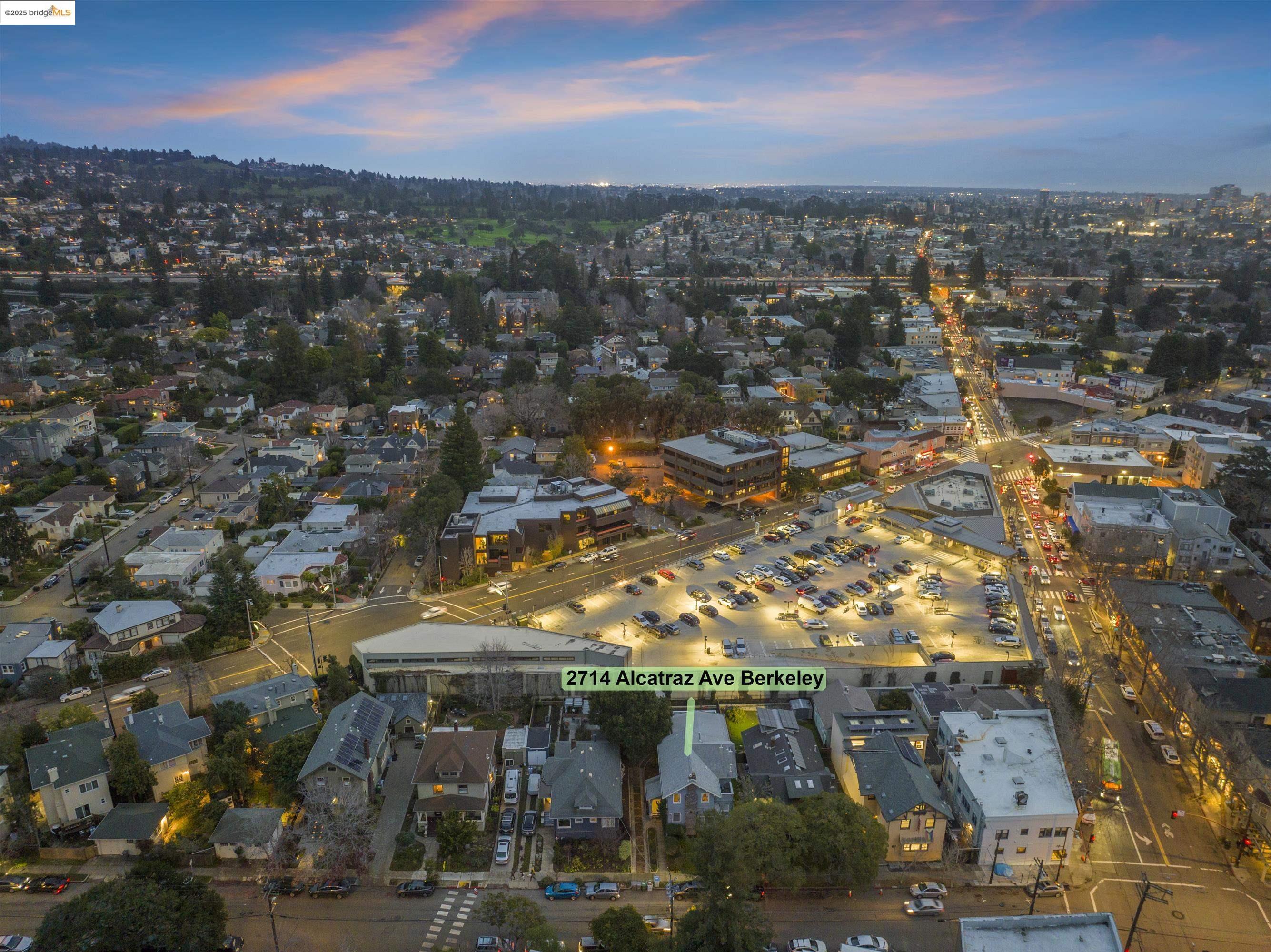 2714 Alcatraz Ave