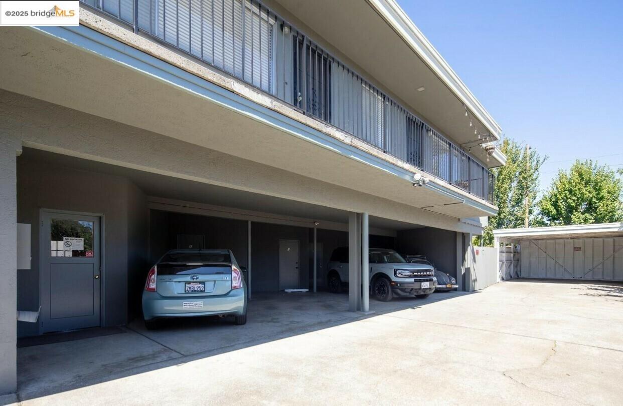 537 Pacific Ave