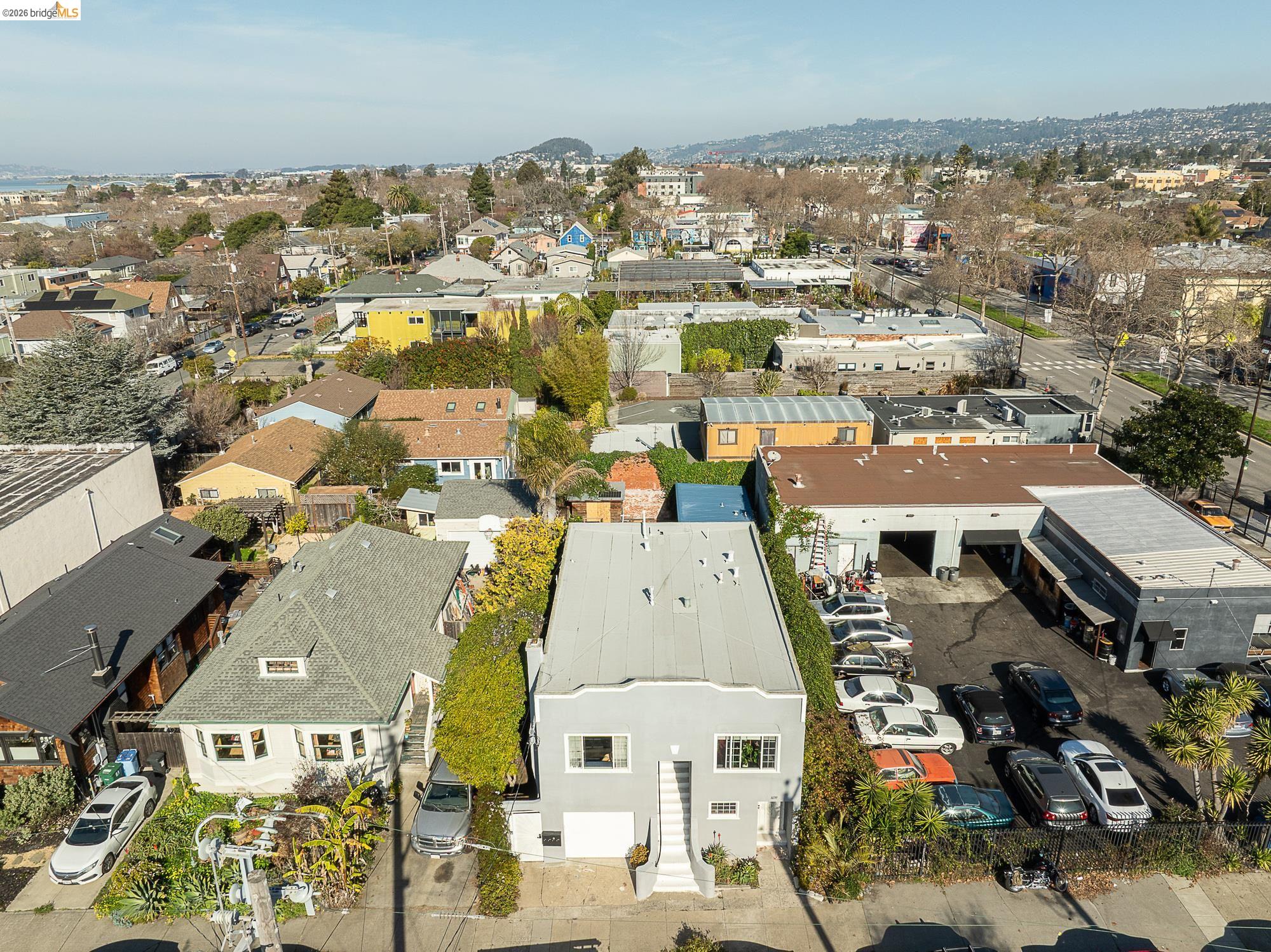 1039 Channing Way