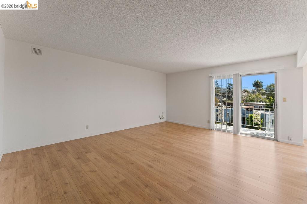 3601 Lincoln Ave