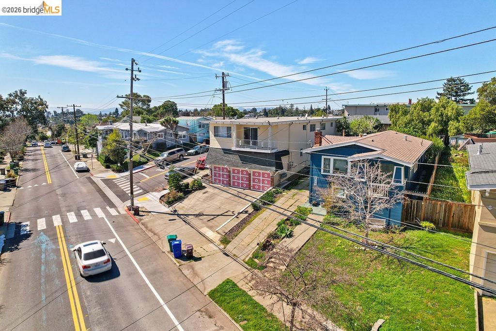 3601 Lincoln Ave